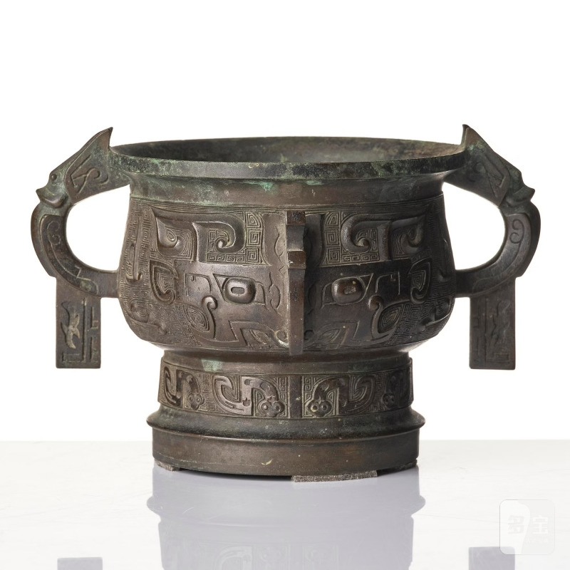 An archaistic bronze vessel, - 图3